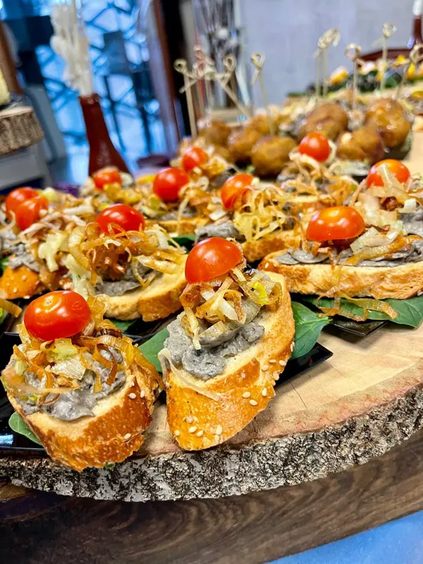 Tiệc cưới